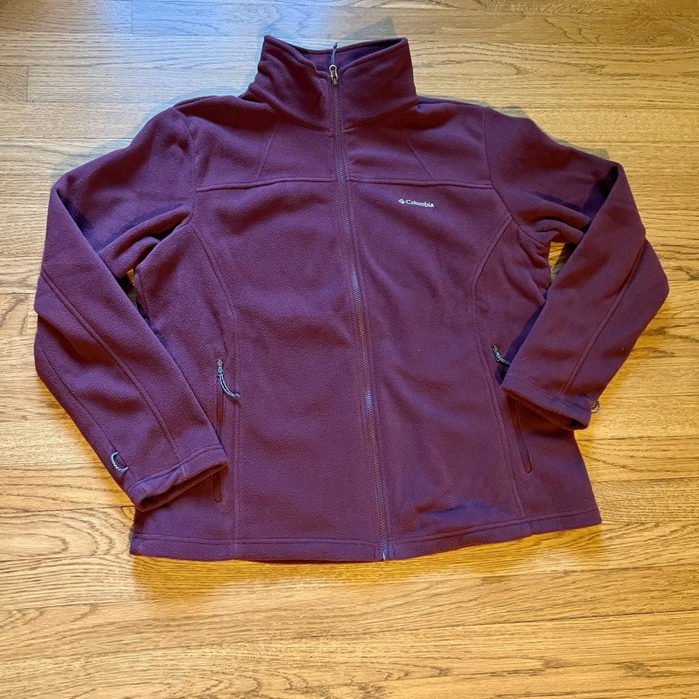 NWOT Columbia fleece jacket